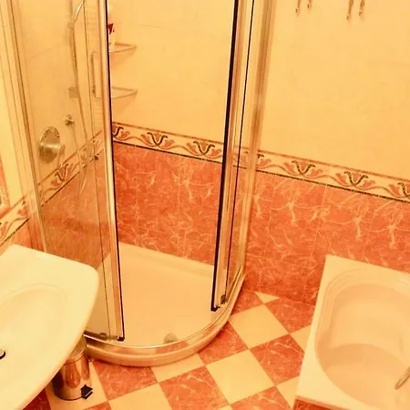 شقة Frari Intimate Retreat