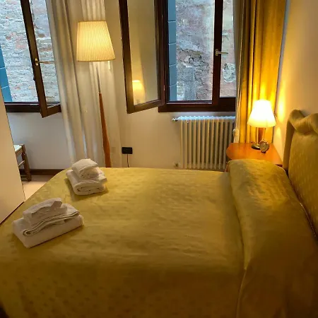 Frari Intimate Retreat *